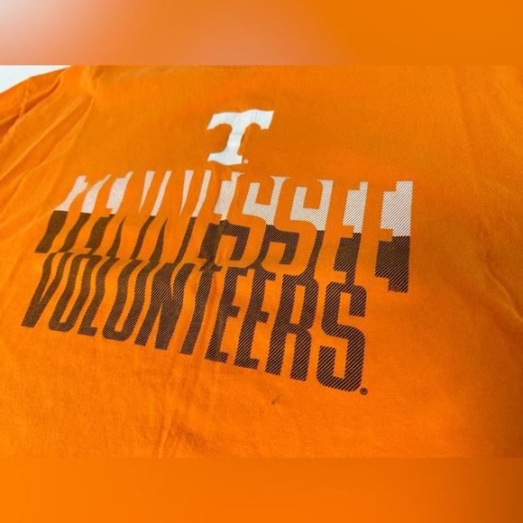 Russell T-shirt- Size XL - Picture 3 of 15